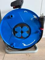 Professionele Kabelhaspel | Brennenstuhl | 50 meter, Doe-het-zelf en Bouw, Elektriciteit en Kabels, Ophalen, Zo goed als nieuw
