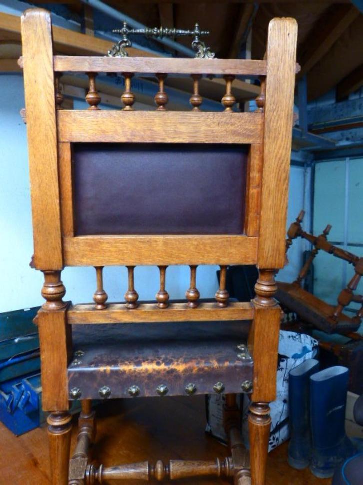 100 €  voor 6 MECHELSE STOELEN MET LEDERBEKLEDING KOOPJE, Antiek en Kunst, Antiek | Meubels | Stoelen en Sofa's, Ophalen