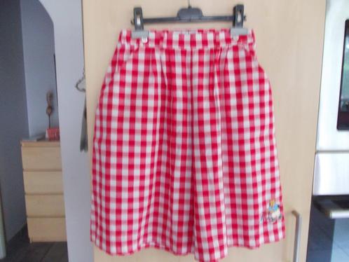 Bermuda's Donaldson.  maat 38., Kleding | Dames, Broeken en Pantalons, Zo goed als nieuw, Maat 38/40 (M), Overige kleuren, Driekwart