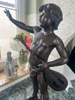 Prachtige bronzen beeld kind met mandoline, Antiek en Kunst, Kunst | Beelden en Houtsnijwerken, Ophalen
