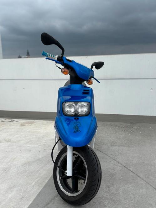 MBK Booster | 8.500 km | Als nieuw | 75 km/h, Fietsen en Brommers, Scooters | Yamaha, Zo goed als nieuw, Ophalen