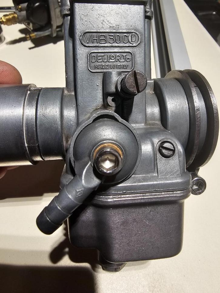 DeLLorto carburators Laverda en Guzzi  VHB30C  L+R, Motoren, Onderdelen | Oldtimers, Gebruikt, Ophalen