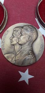 medaille fabiola  baudouin in originele doosje, Ophalen of Verzenden