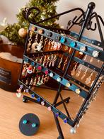 Idée cadeau🎁 À vendre, boucles d’oreilles,fantaisie, Strass, Enlèvement ou Envoi, Neuf, Autres couleurs