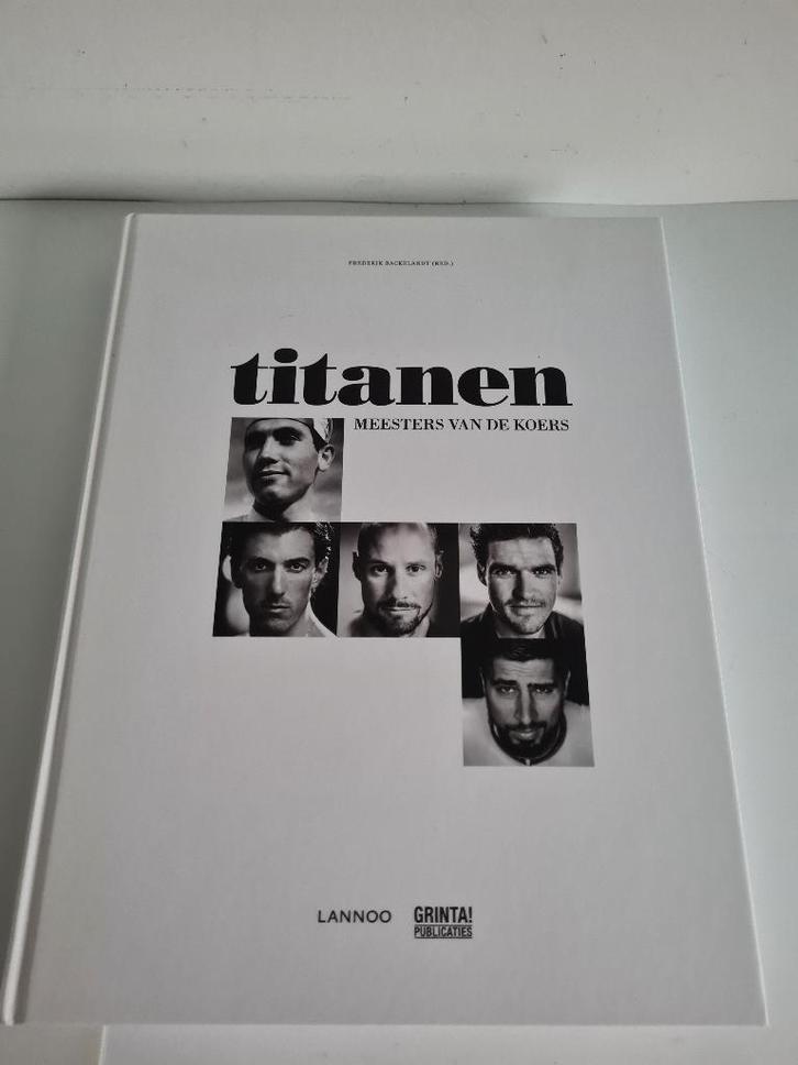 Titanen meesters van de koers, Boeken, Sportboeken, Ophalen of Verzenden