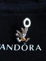 Pandora Disney  verjaardag Oswald, Bijoux, Sacs & Beauté, Bracelets à breloques, Pandora, Enlèvement ou Envoi, Neuf