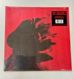 Joji Ballads 1 5 Year Anniversary Black & Red Colored vinyl, Ophalen of Verzenden, 12 inch, Nieuw in verpakking