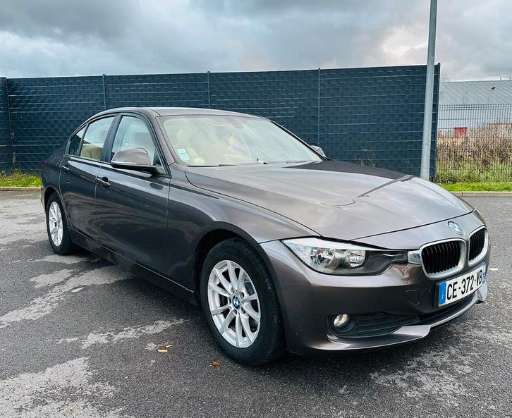 Bmw f30 318d, Auto's, BMW, Particulier, 3 Reeks, ABS, Diesel, Euro 6, Berline, 5 deurs, Handgeschakeld, Beige, Beige, Ophalen