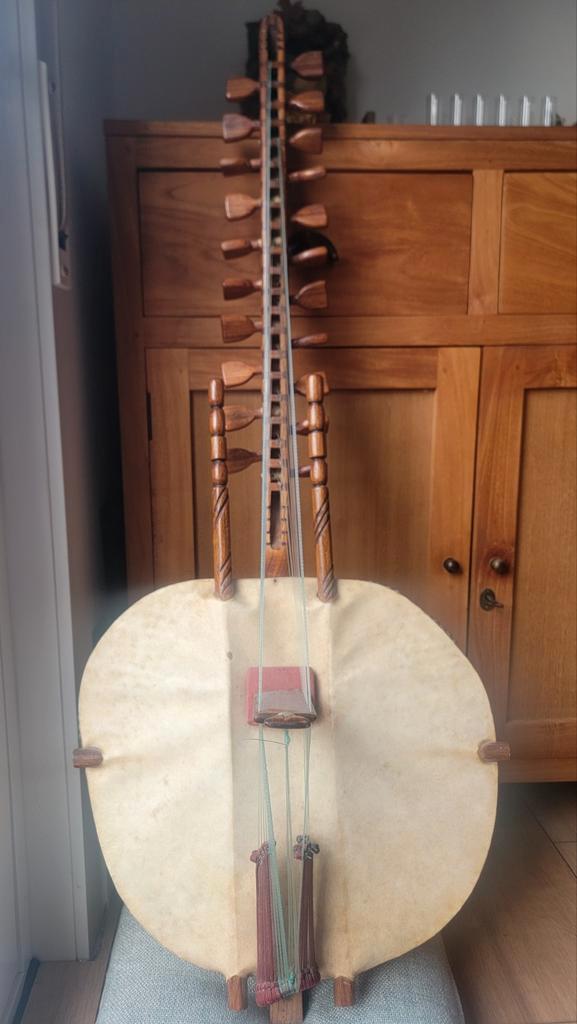 Authentieke Kora - decoratiestuk, Muziek en Instrumenten, Snaarinstrumenten | Banjo's, Gebruikt, Overige typen, Ophalen