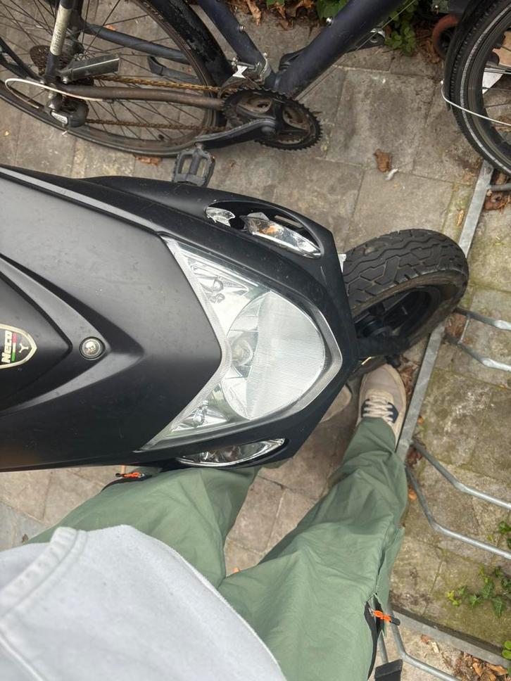 Neco One 25km/u 979KM!!!, Fietsen en Brommers, Scooters | SYM, Zo goed als nieuw, Overige modellen, Klasse A (25 km/u), Benzine