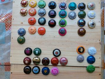 45 champagnecapsules  beschikbaar voor biedingen