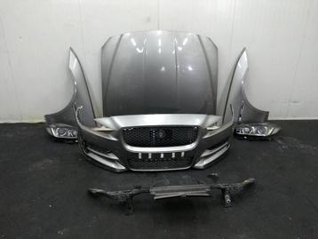 Jaguar XE  Voorkop compleet ( plaatwerk verlichting koelers  beschikbaar voor biedingen