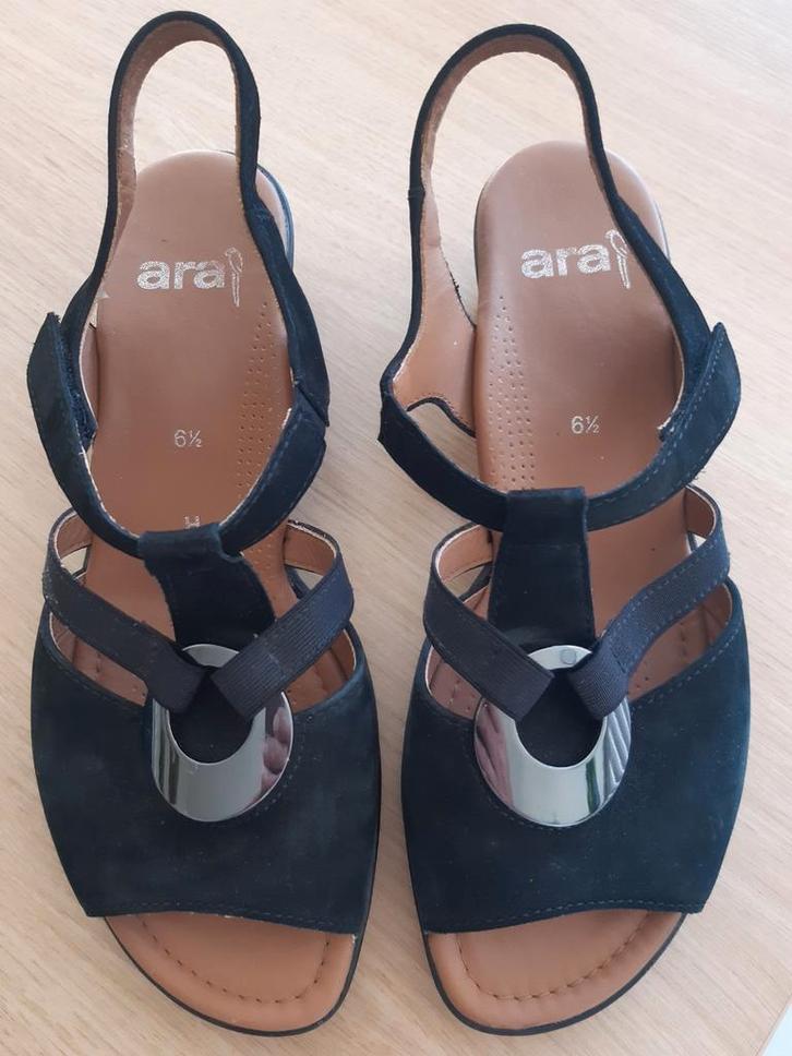 Ara sandalen Maat 40., Kleding | Dames, Schoenen, Zo goed als nieuw, Sandalen of Muiltjes, Zwart, Ophalen of Verzenden