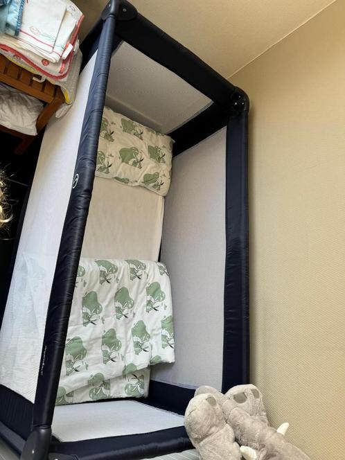 Dreambee reisbedje & reismatrasje te koop, Kinderen en Baby's, Kinderkamer | Bedden, Zo goed als nieuw, Matras, Ophalen