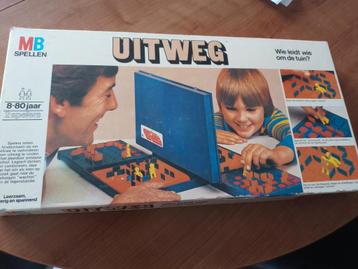 Spelen: CLUEDO / KNOCK OUT / UITWEG beschikbaar voor biedingen