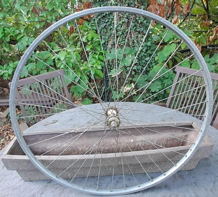 Voorwiel racefiets zonder buitenband, Fietsen en Brommers, Fietsonderdelen, Gebruikt, Racefiets, Wiel, Ophalen of Verzenden