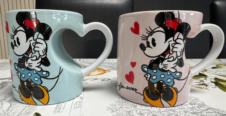 Duo de mugs Disney Mickey & Minnie « Together for ever », Collections, Disney, Comme neuf, Enlèvement ou Envoi