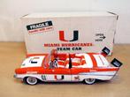 MIAMI HURRICANES 1957 Chevy Bel Air Danbury Mint Team Car, Hobby en Vrije tijd, Modelbouw | Auto's en Voertuigen, Overige merken