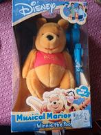 Marionnette musicale Winnie l'ourson, Collections, Enlèvement ou Envoi, Neuf, Winnie l'Ourson ou amis