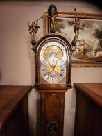 Prachtige unieke staande klok met 3 bronzen beeldjes, Antiek en Kunst, Ophalen