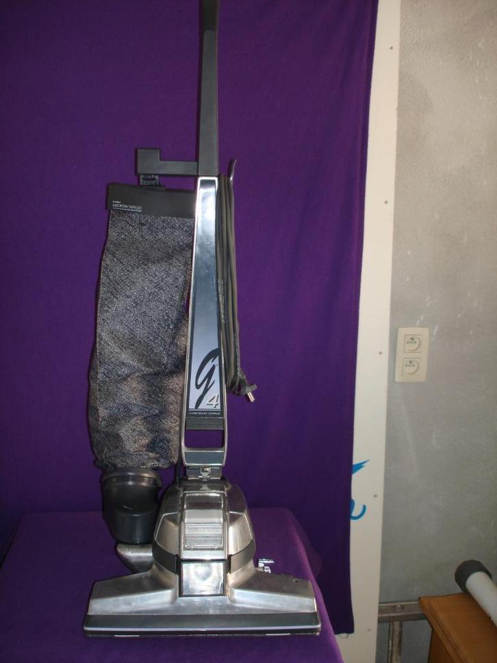 Professionele stofzuiger / mattenklopper Kirby., Elektronische apparatuur, Stofzuigers, Gebruikt, Stofzuiger, Minder dan 1200 watt