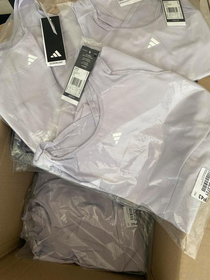 Débardeurs adidas, Vêtements | Femmes, Blouses & Tuniques, Enlèvement ou Envoi