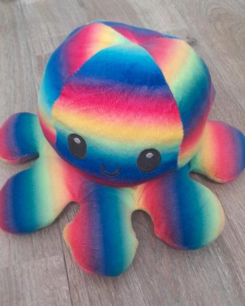Octopus knuffel (regenboog), Kinderen en Baby's, Ophalen, Zo goed als nieuw