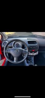Toyota Aygo, Auto's, Toyota, Euro 5, 50 kW, Zwart, Particulier