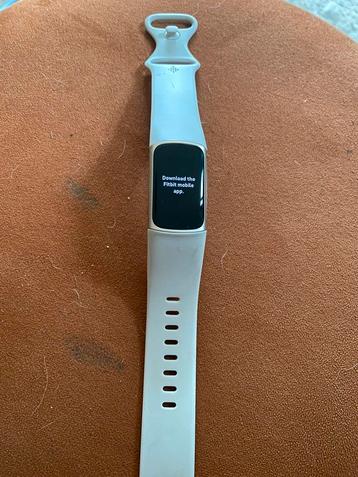 Fitbit charge 5 - nieuwstaat beschikbaar voor biedingen