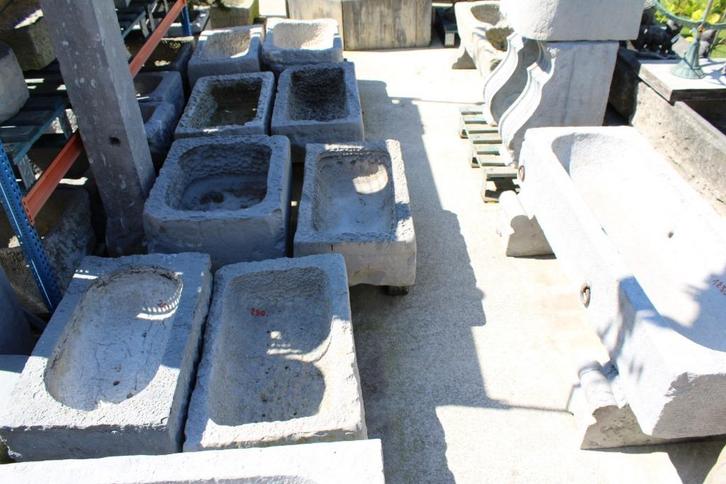 Belgische blauwstenen trog of trog, zie foto's, Tuin en Terras, Bloembakken en Plantenbakken, Gebruikt, Steen, Binnen, Balkon