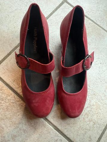 Escarpins en cuir Hush Puppies  beschikbaar voor biedingen