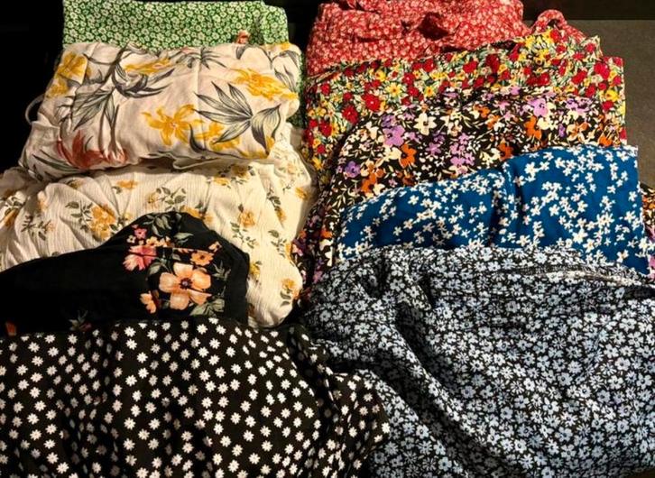 9x damesjurken en 1x jumpsuit zomers maat 34 lot kleding, Kleding | Dames, Dames-kledingpakketten, Zo goed als nieuw, Maat 34 (XS) of kleiner