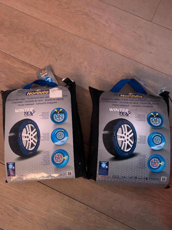 4 chaussettes de neige Norauto wintertex 7 neuves!, Autos : Divers, Chaînes, Neuf, Enlèvement ou Envoi