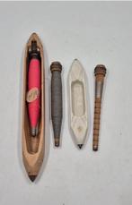4 oude weefgereedschappen, Ophalen