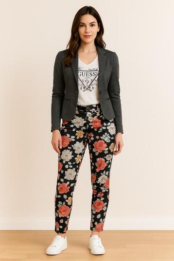 Trendy set van Imperial & Guess – maat 34/36 beschikbaar voor biedingen