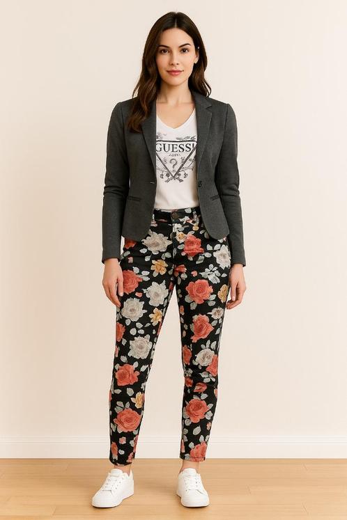 Trendy set van Imperial & Guess – maat 34/36, Kleding | Dames, Jasjes, Kostuums en Pakken, Gedragen, Jasje, Maat 34 (XS) of kleiner