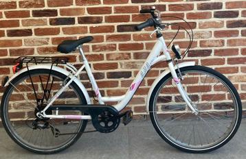 26 inch Meisjesfiets bnb bike, Fietsen en Brommers, Ophalen, Zo goed als nieuw, BNB Flowerkid, Shimano 7 versnellingen