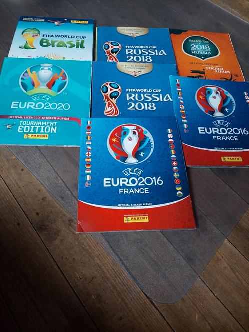 Panini-albums voltooien onvolledige World Cup en Euro, Verzamelen, Sportartikelen en Voetbal, Zo goed als nieuw, Ophalen of Verzenden