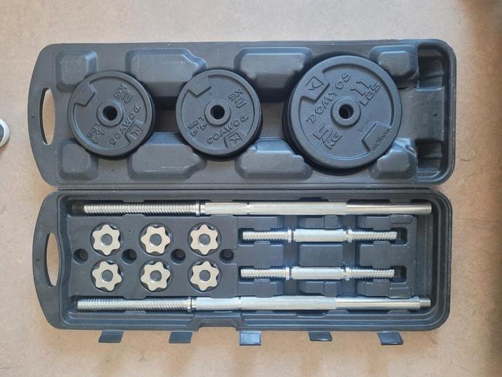 Decathlon halterset 50 kg, Sport en Fitness, Fitnessmaterialen, Zo goed als nieuw, Halterset, Ophalen