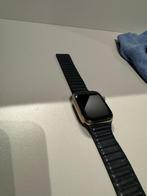 Apple Watch Series 8 (GPS + Cellular) • 45‑mm kast van goudk, Handtassen en Accessoires, Smartwatches, Gebruikt, IOS, Ophalen of Verzenden