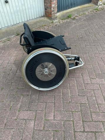 Hockey rolstoel van het merk Sopur Match