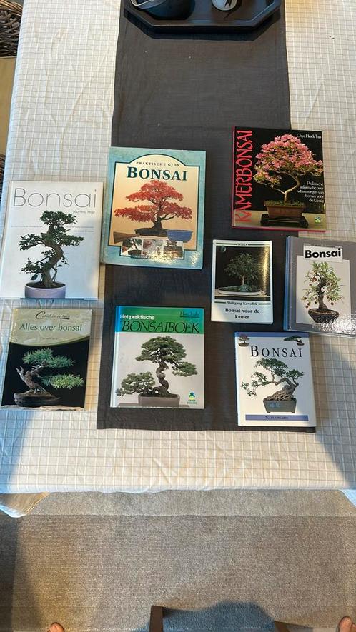 9x Bonsai - zie beschrijving, Boeken, Natuur, Gelezen, Ophalen