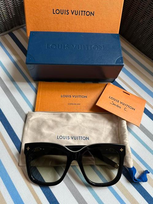 Louis Vuitton My Monogram Cat Eye Sunglasses, Handtassen en Accessoires, Tassen | Damestassen, Zo goed als nieuw, Zwart, Verzenden