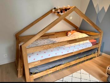 Lit cabane en bois 90x200cm  beschikbaar voor biedingen
