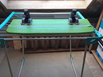 Wandplank beschikbaar voor biedingen