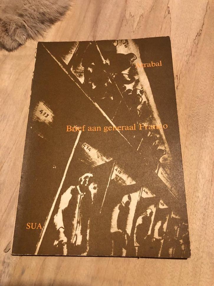 Brief aan generaal Franco - Arrabal, Boeken, Oorlog en Militair, Gelezen, Algemeen, Tweede Wereldoorlog, Ophalen of Verzenden