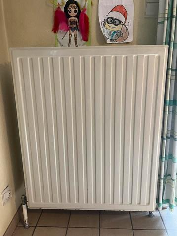 Verschillende Radiatoren te koop beschikbaar voor biedingen