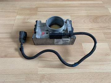 gasklephuis volvo 2.4 20V 8644345 S80 S60 V70 beschikbaar voor biedingen