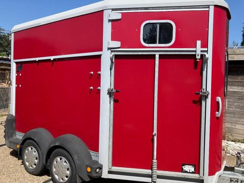 Prachtige Ifor Williams HB511, Dieren en Toebehoren, Paarden en Pony's | Trailers en Aanhangwagens, Zo goed als nieuw, 2-paards trailer