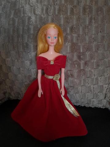 Barbie jaren 80 mattel  beschikbaar voor biedingen